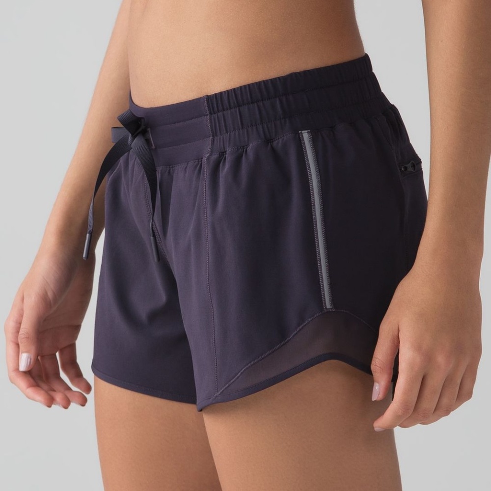 Lululemon - Hotty Hot Short